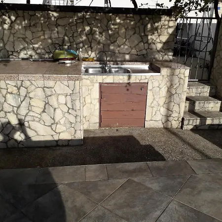 Apartman With Parking Space - 9696