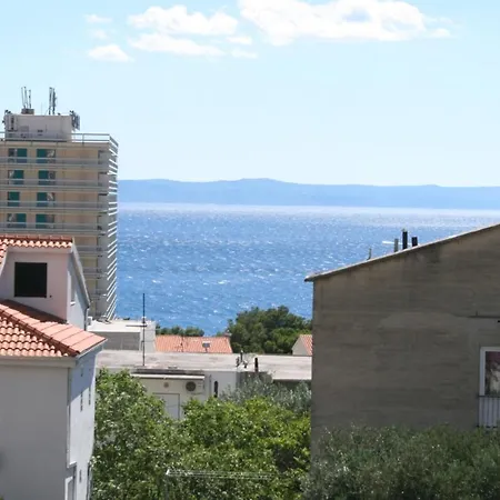 With A Parking Space - 9696 Apartment Makarska